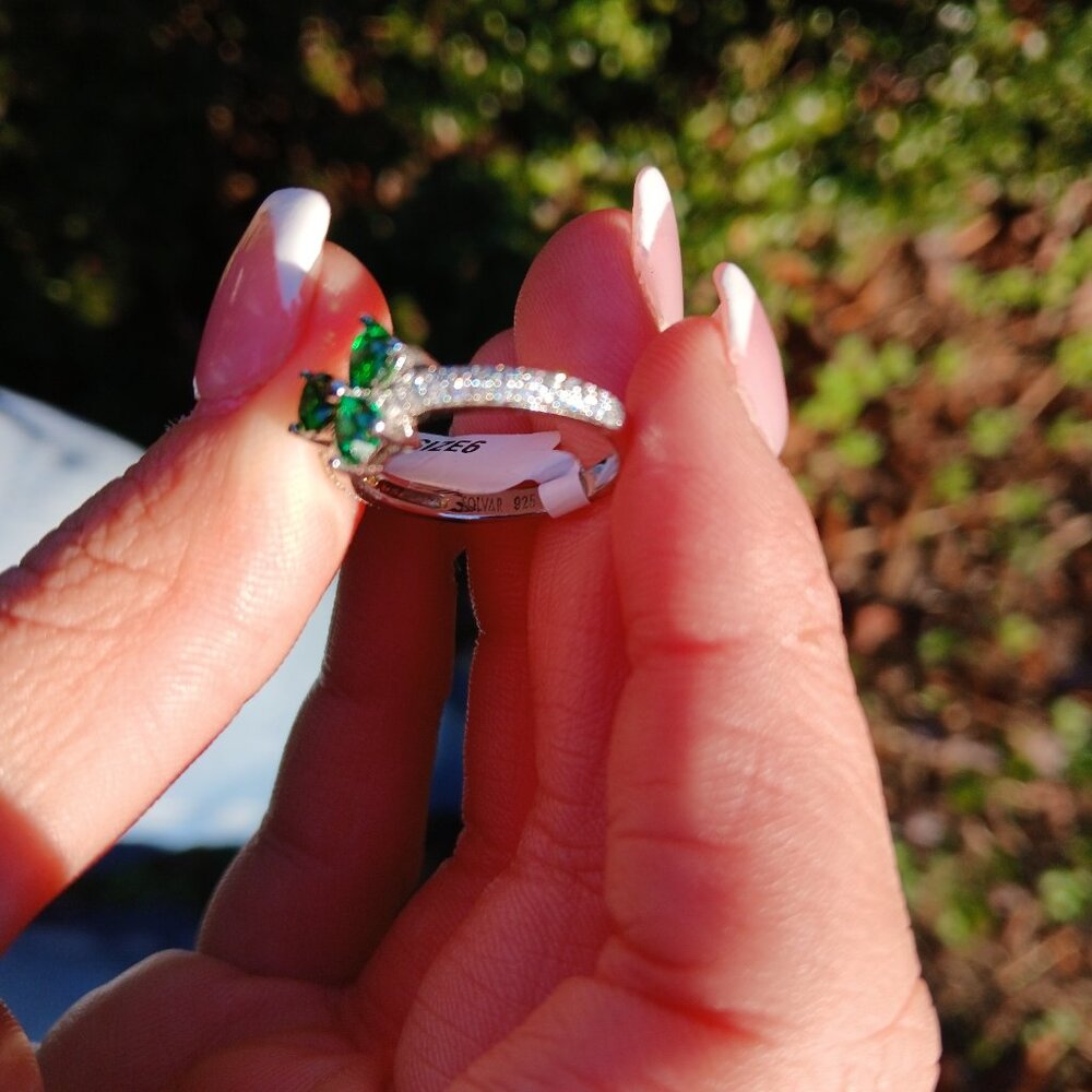 Solvar Irish Three Leaf Clover Shamrock Sterling Silver Green Crystal CZ Ring - Picture 10 of 14